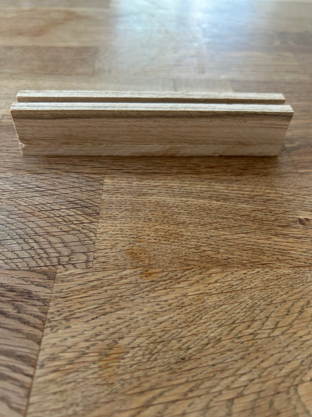 Holzständer für Dekokarte